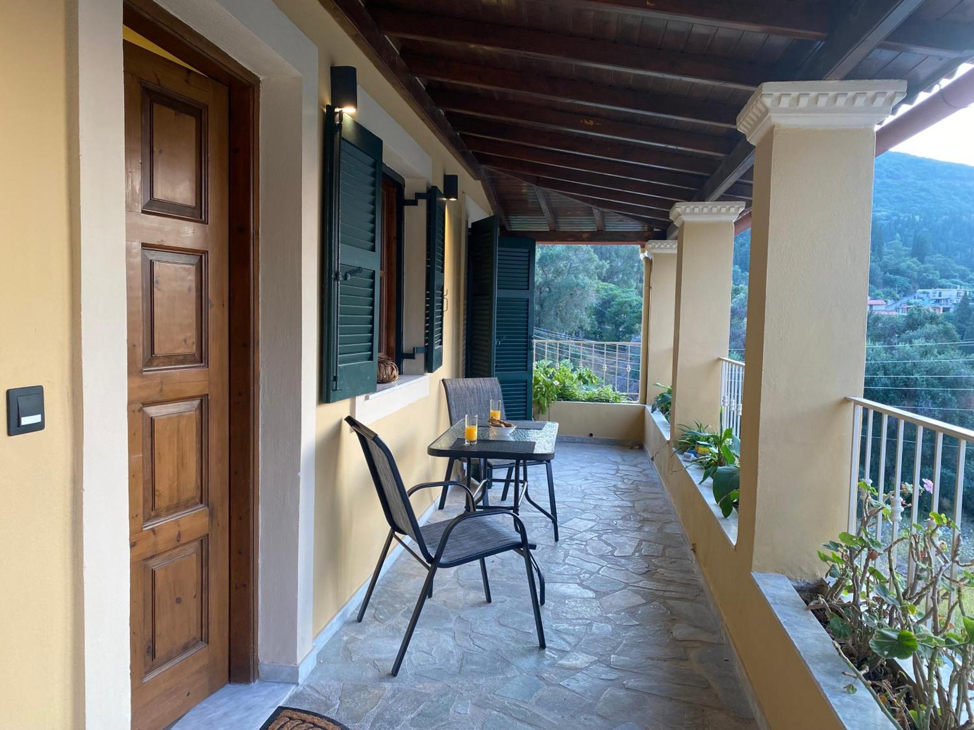 Villa Alexandra'S Boutique House Kato Garouna Exterior foto